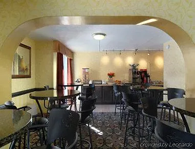 Days Inn By Wyndham Charlotte/Woodlawn Near Carowinds Motel